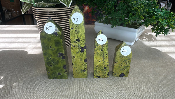 Atlantisite points