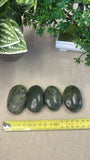Green jade palm stones