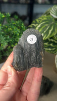 Raw iolite