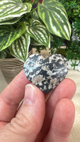 Willemite heart