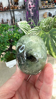 Prehnite skull