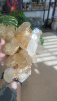 Quartz cluster