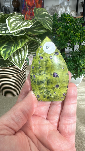 Atlantisite free form