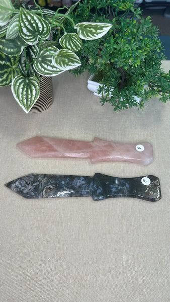 Crystal Knifes