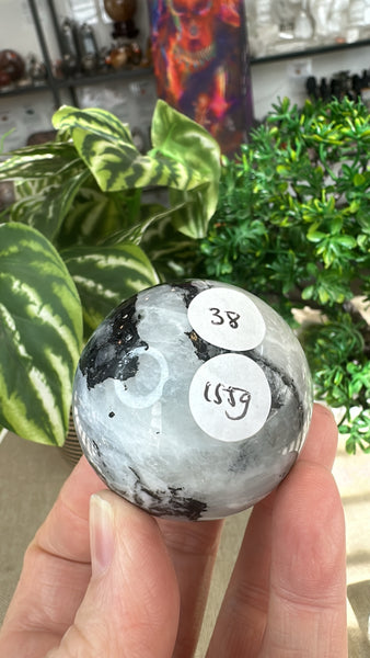 Rainbow moonstone spheres