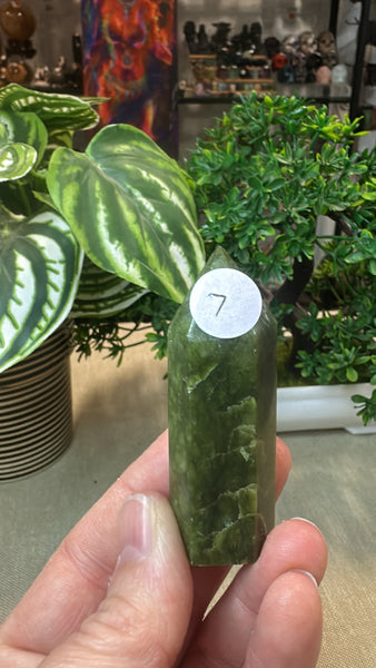 Green jade points