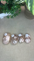 Flower agate palm stones