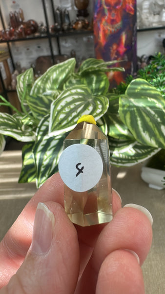 Citrine points