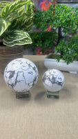 Howlite Spheres