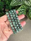 Green spotted bracelet
