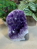 Amethyst Geode 1.6kgs