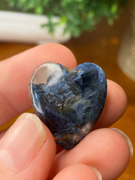 Pietersite Heart