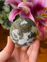 Moss Agate Skull