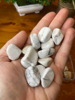 Howlite Tumbles